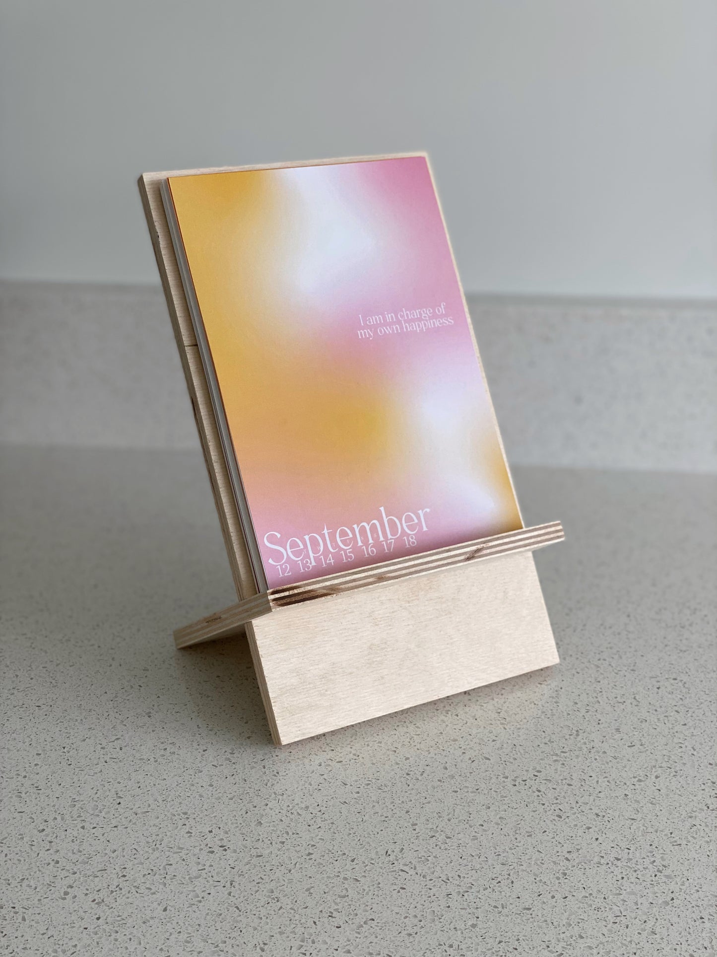 Weekly Affirmation Gradient Calendar