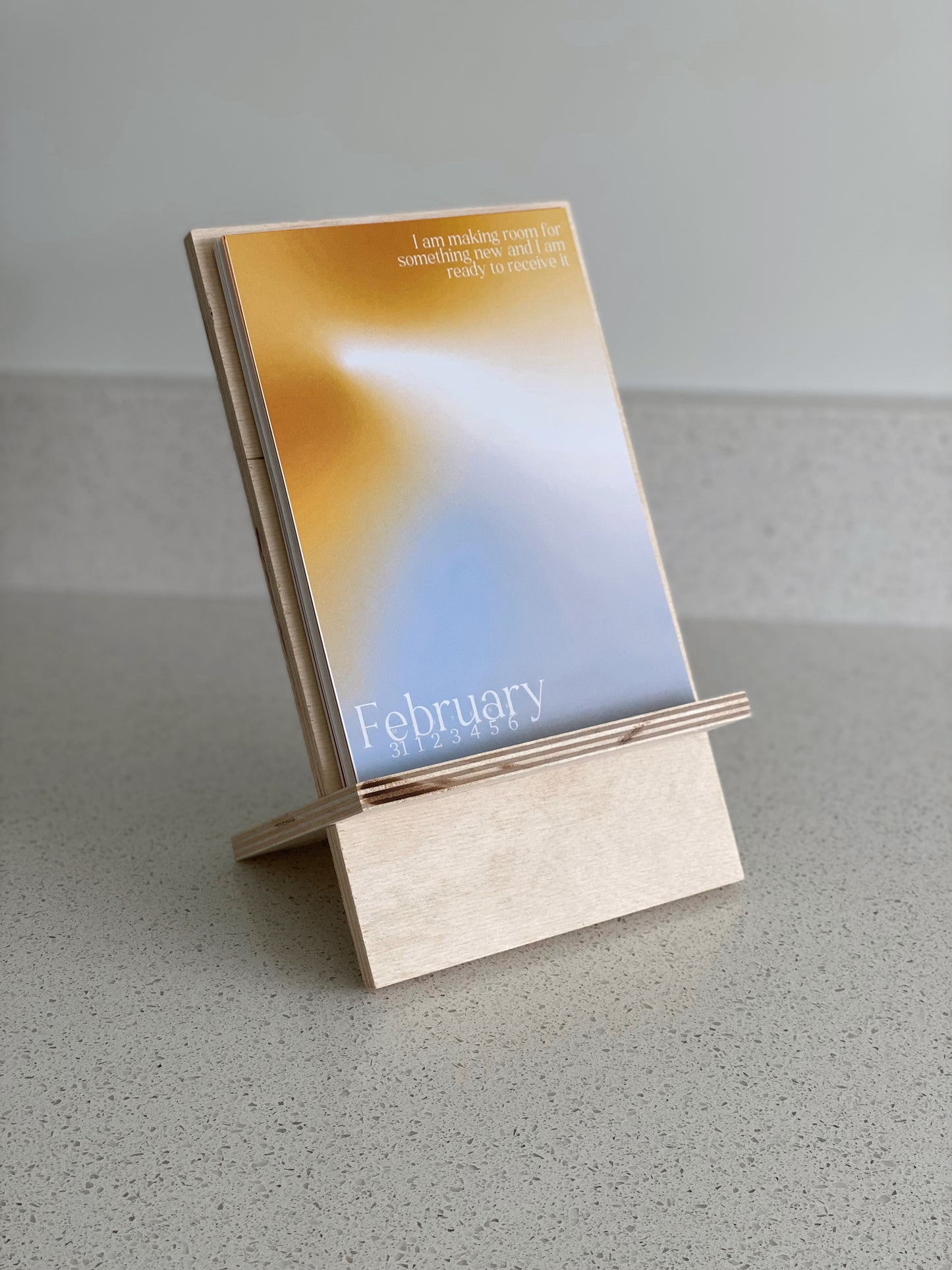Weekly Affirmation Gradient Calendar